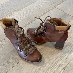 New pikolinos booties leather and fur! Never wore. Size 37